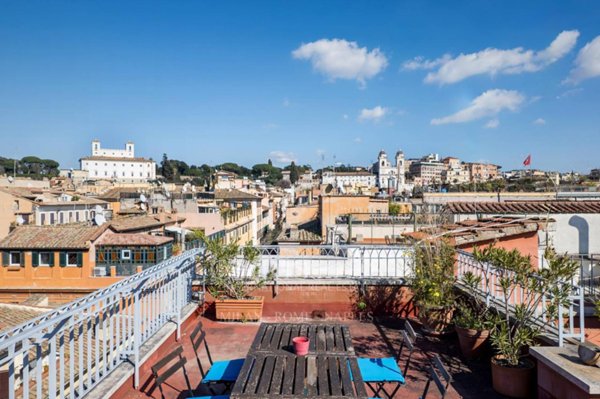 appartamento in vendita a Roma in zona Campo Marzio