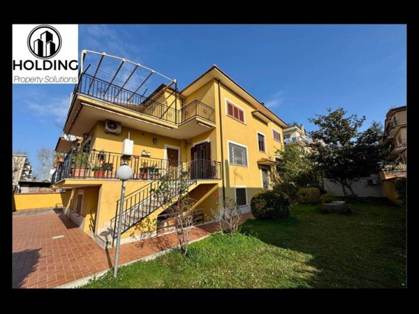 appartamento in vendita a Roma in zona Acilia
