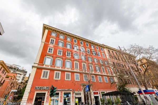 appartamento in vendita a Roma in zona Gianicolense