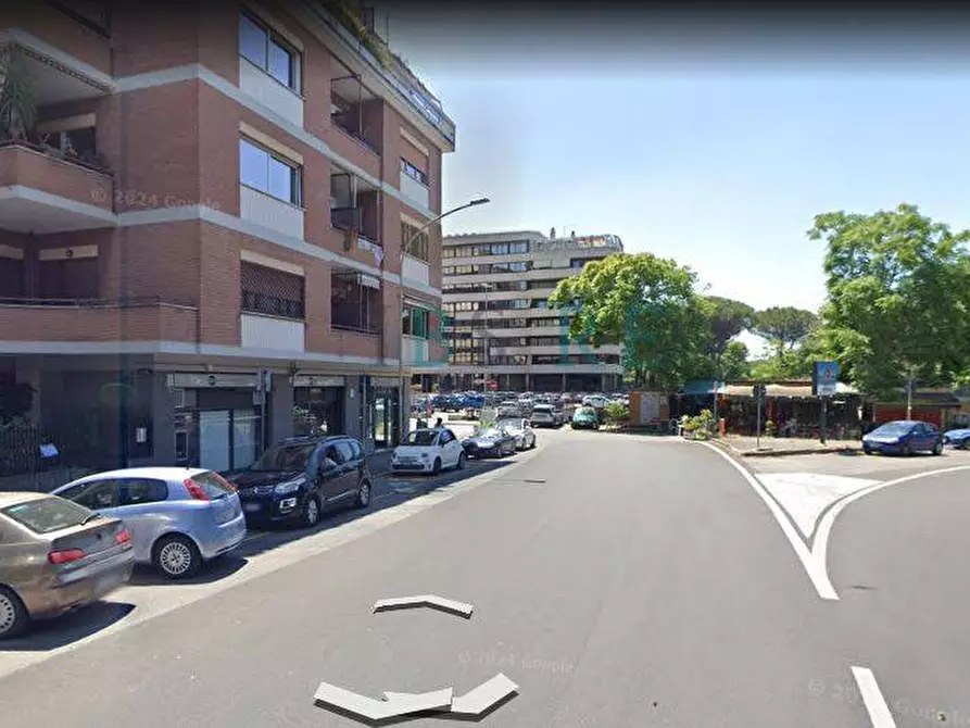 ufficio in vendita a Roma in zona Ardeatino