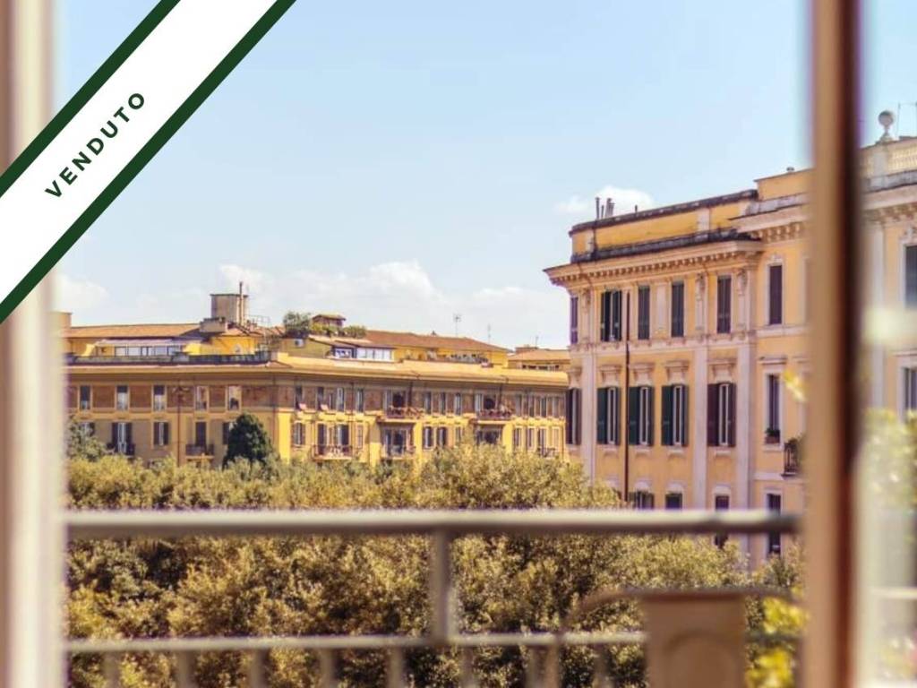 appartamento in vendita a Roma in zona Della Vittoria