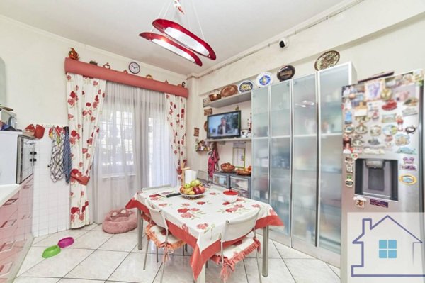 appartamento in vendita a Roma in zona Prenestino-Labicano