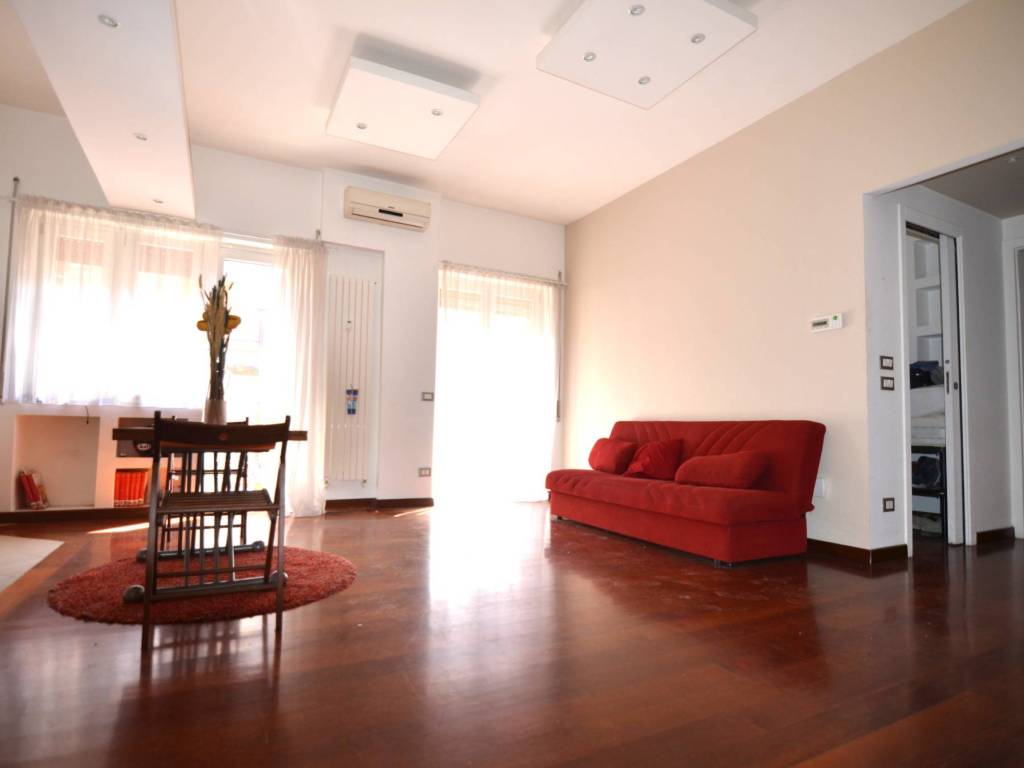 appartamento in vendita a Roma in zona Gianicolense