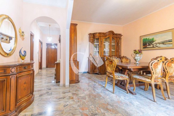appartamento in vendita a Roma in zona Finocchio