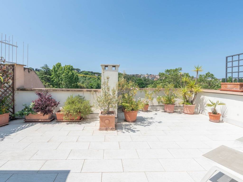 appartamento in vendita a Roma in zona Aurelio