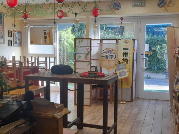 negozio in vendita a Roma in zona Infernetto