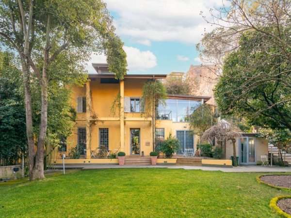 intera palazzina in vendita a Roma in zona Centro Storico