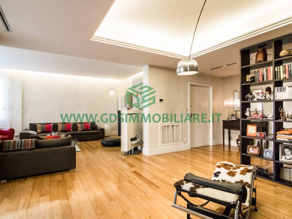 appartamento in vendita a Roma