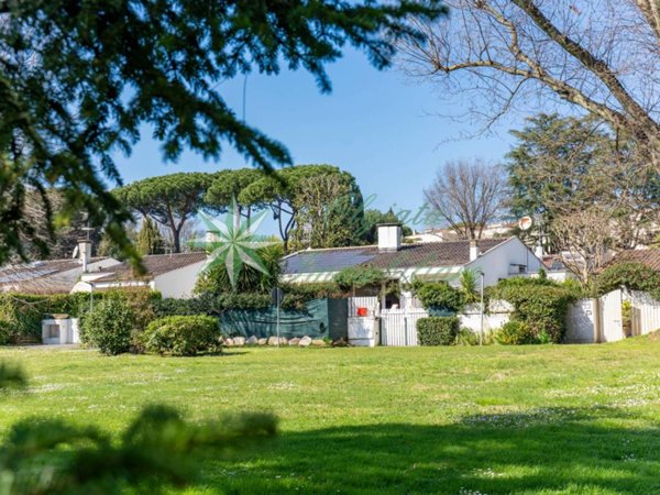 casa indipendente in vendita a Roma in zona Olgiata