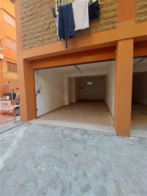 locale di sgombero in vendita a Roma in zona Portuense