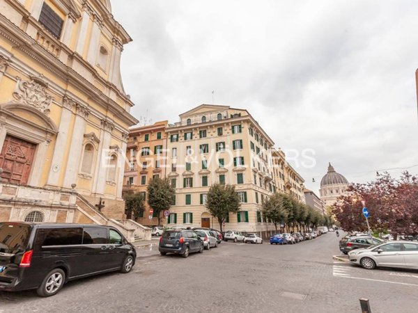 appartamento in vendita a Roma in zona Aurelio