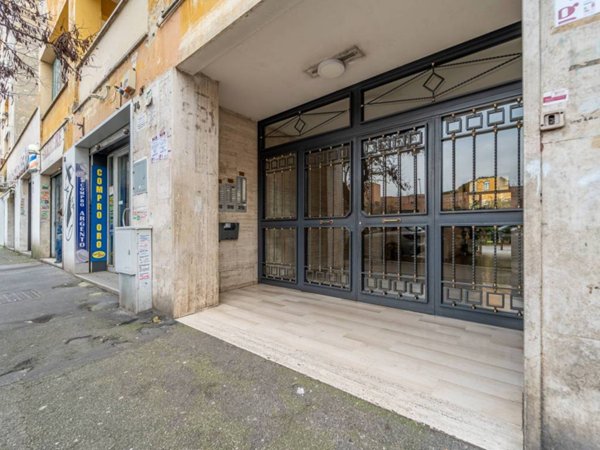 appartamento in vendita a Roma in zona Don Bosco