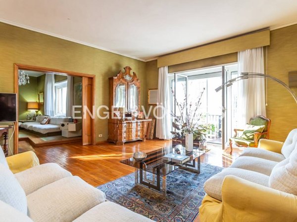 appartamento in vendita a Roma in zona EUR