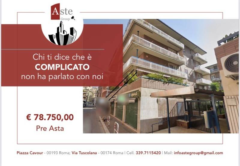 negozio in vendita a Roma in zona Appio Latino