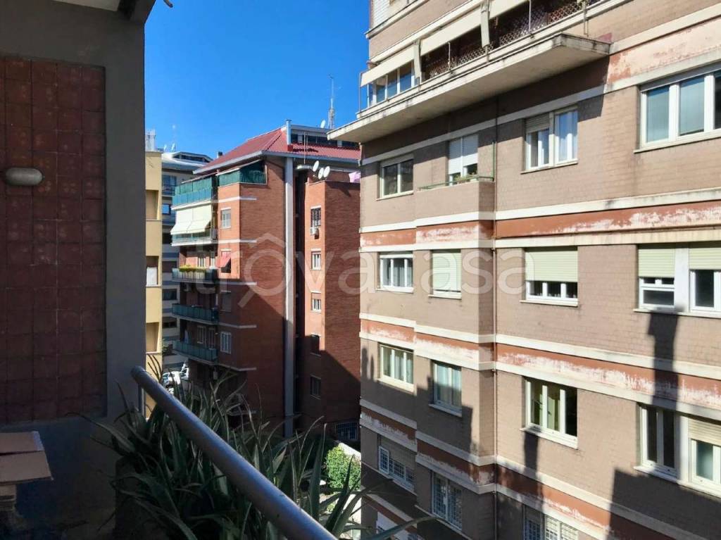 appartamento in vendita a Roma in zona Trieste