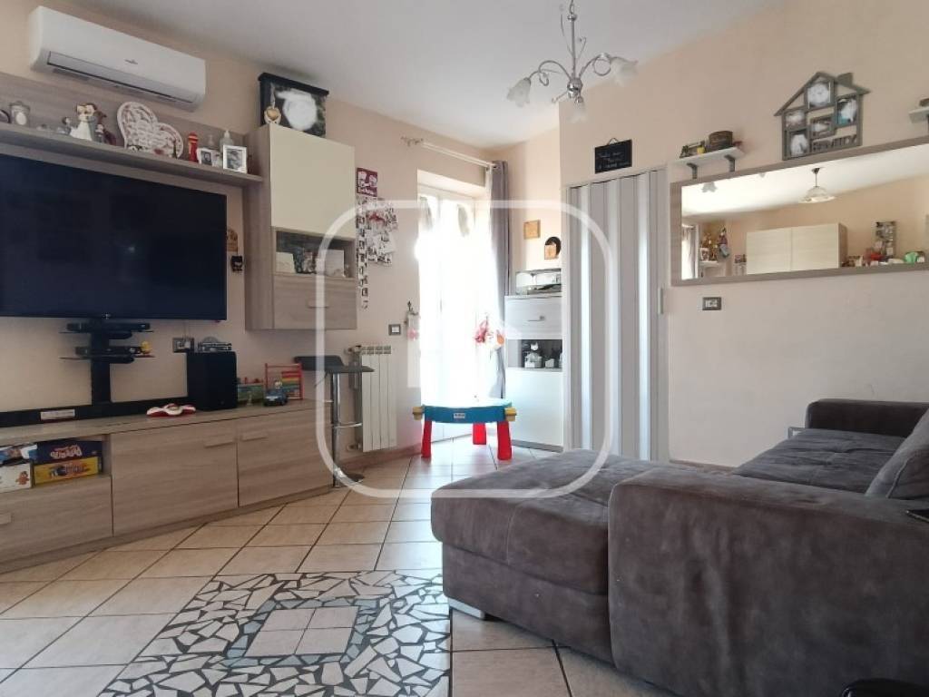 appartamento in vendita a Roma in zona Finocchio