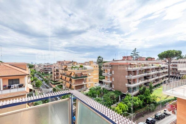 appartamento in vendita a Roma in zona Portuense