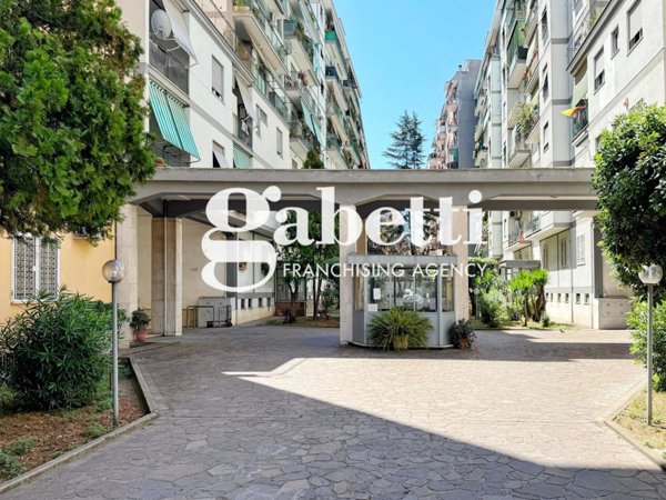 appartamento in vendita a Roma in zona Collatino