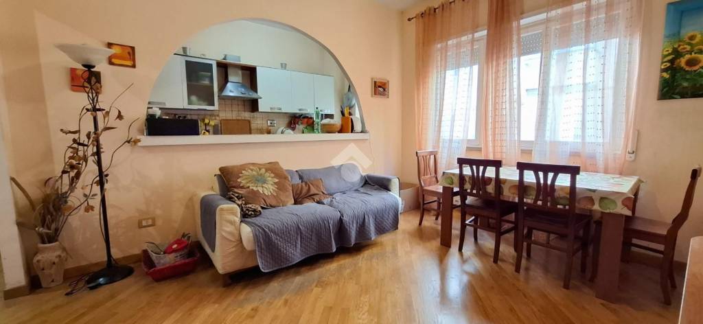 appartamento in vendita a Roma in zona Ostia