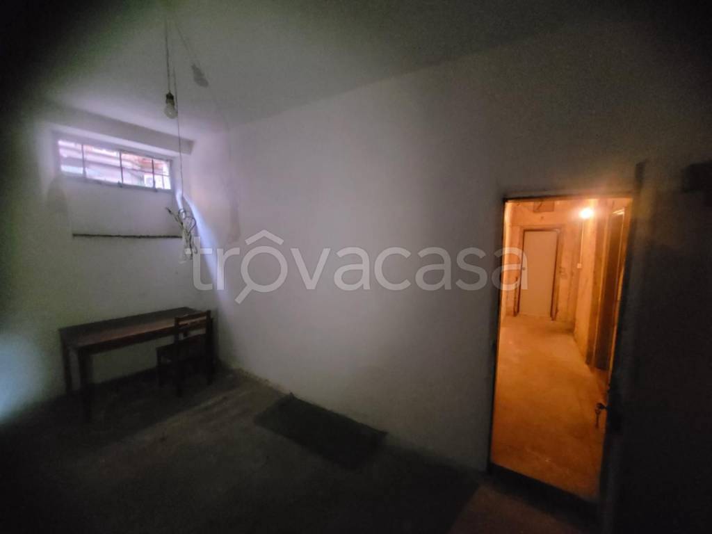 locale di sgombero in vendita a Roma in zona Nomentano