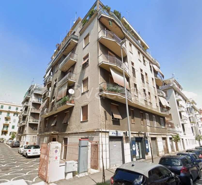 appartamento in vendita a Roma in zona Aurelio