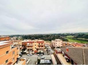 negozio in vendita a Roma in zona Gianicolense