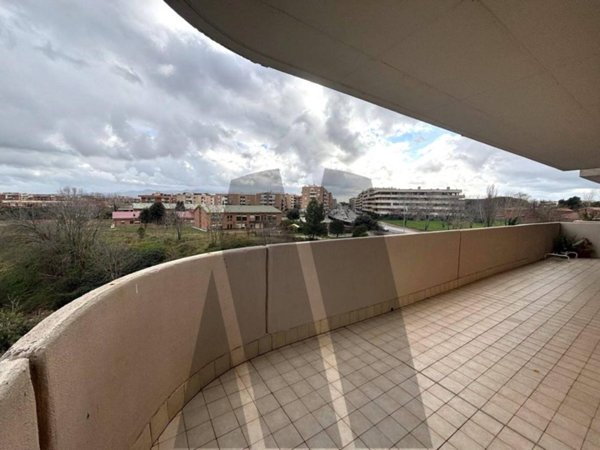 appartamento in vendita a Roma in zona Ponte di Nona