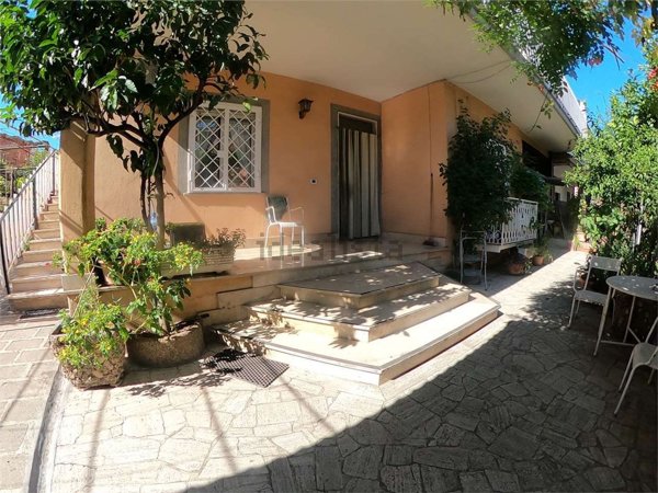 appartamento in vendita a Roma in zona Finocchio