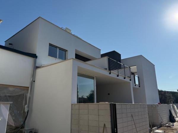 casa indipendente in vendita a Roma in zona Infernetto