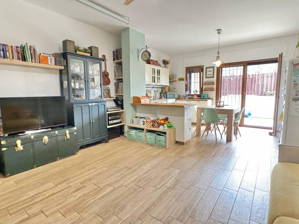 appartamento in vendita a Roma in zona Tor Vergata/Torrenova