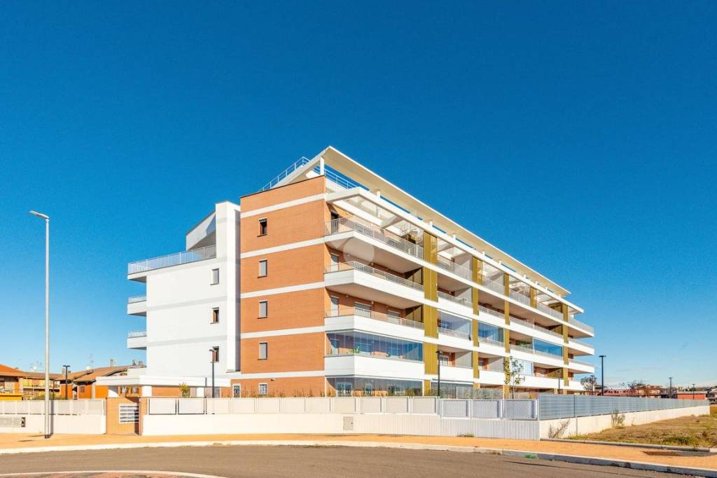 appartamento in vendita a Roma in zona Casal Morena