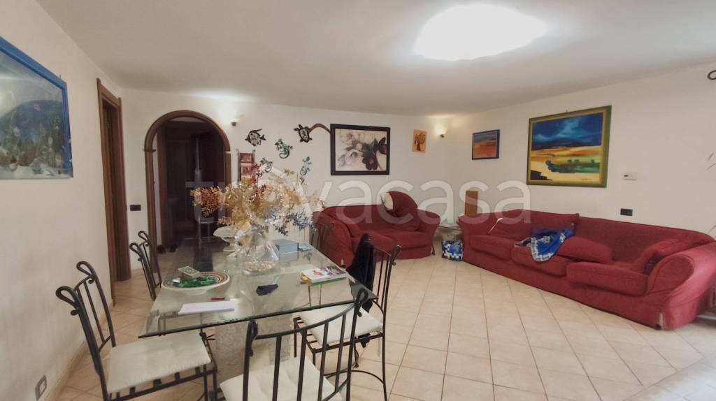 appartamento in vendita a Roma in zona Piana del Sole