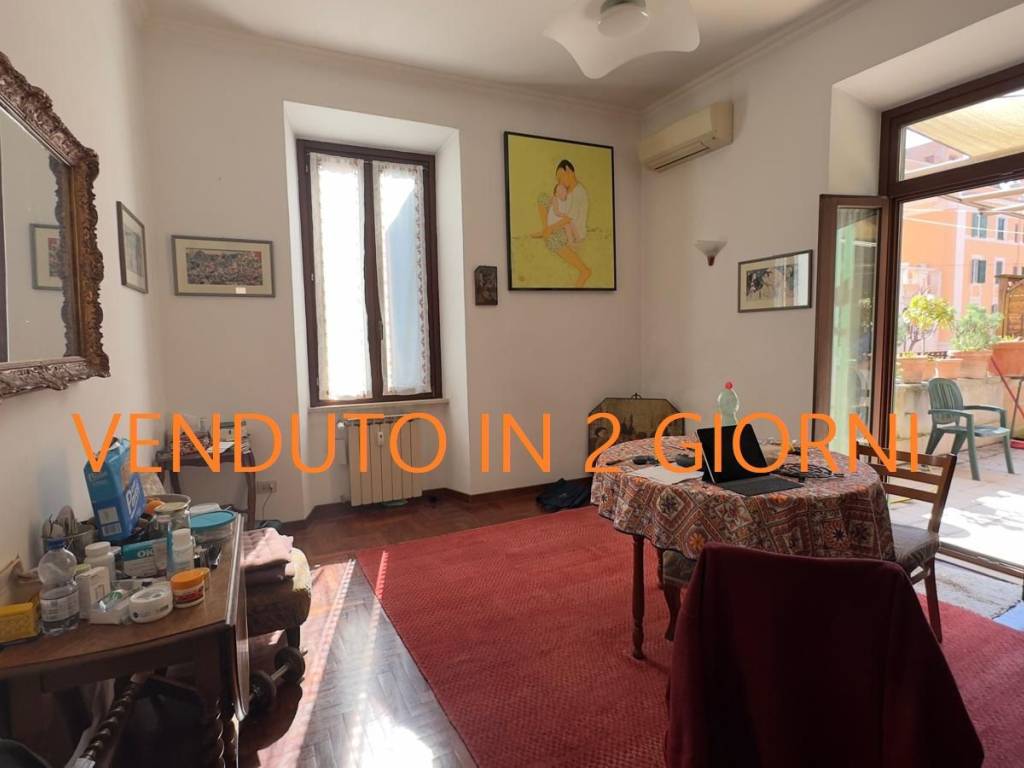 appartamento in vendita a Roma