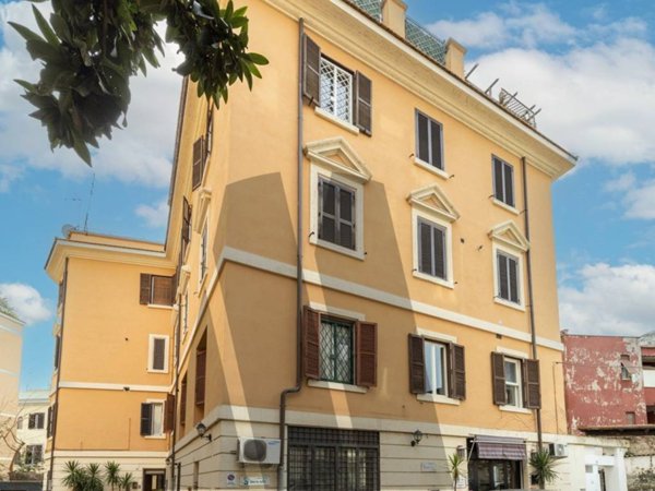 appartamento in vendita a Roma in zona Della Vittoria