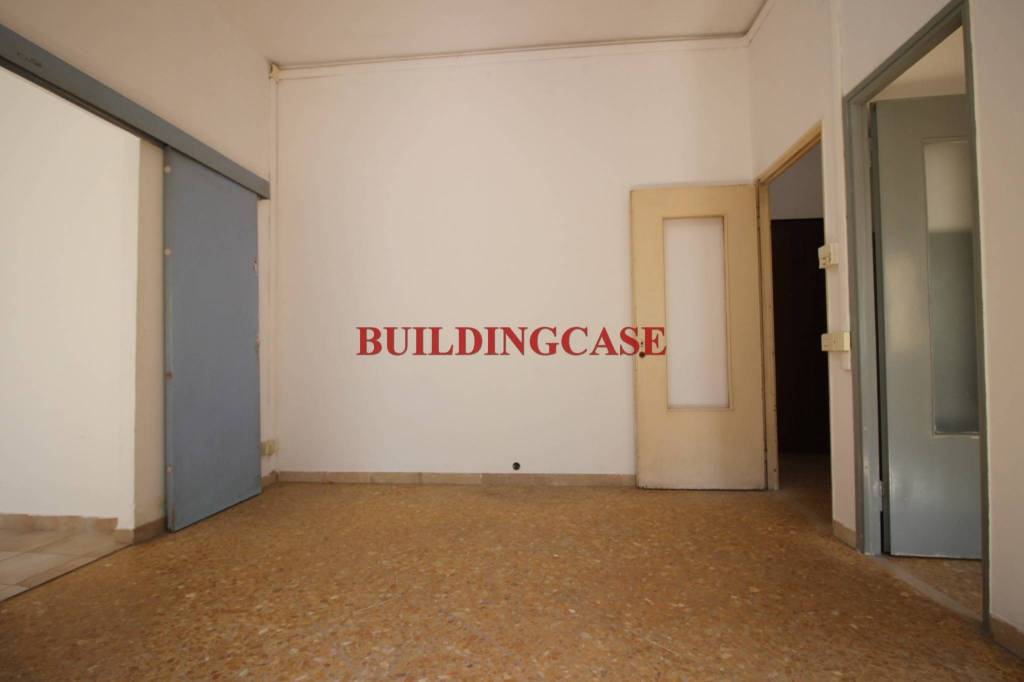 appartamento in vendita a Roma in zona Ostiense