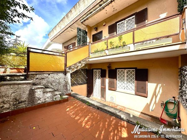 casa indipendente in vendita a Roma in zona Vitinia