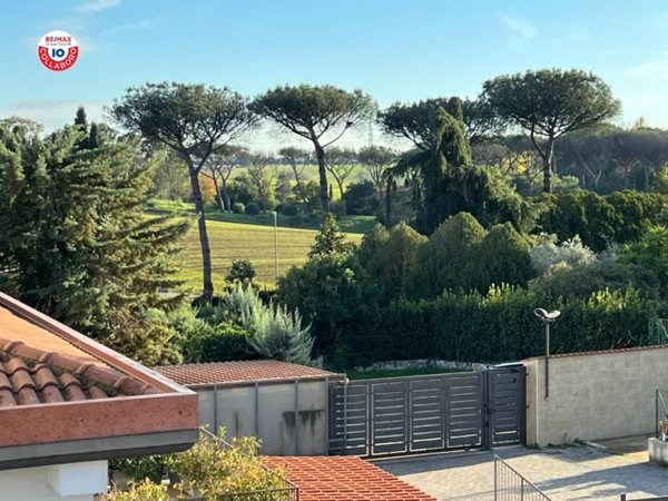 casa indipendente in vendita a Roma in zona Castel di Leva