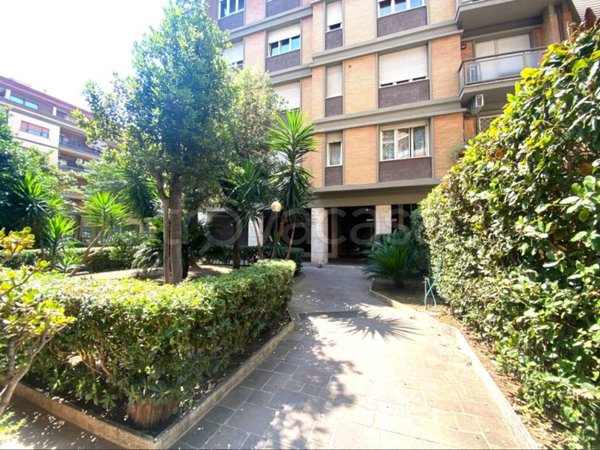 appartamento in vendita a Roma in zona Ostia