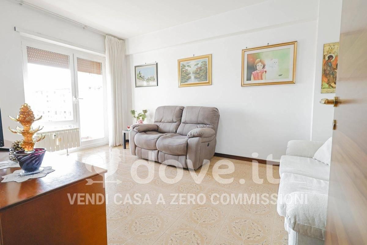 appartamento in vendita a Roma in zona Don Bosco