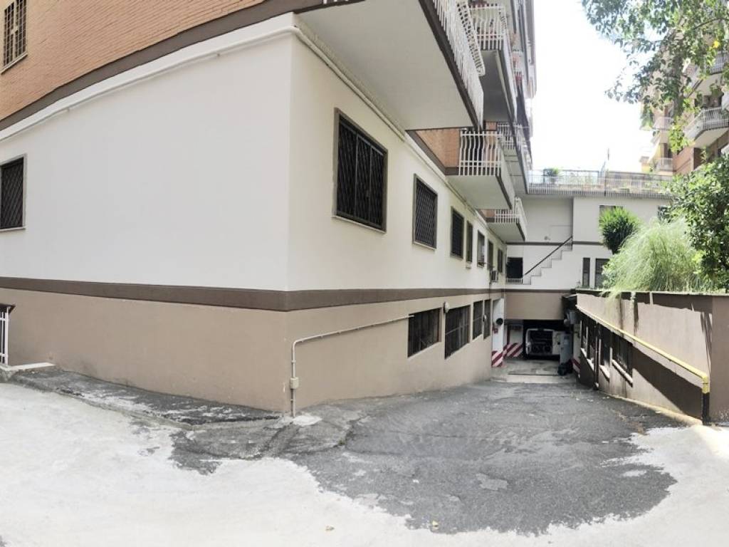 appartamento in vendita a Roma in zona Monte Sacro/Talenti