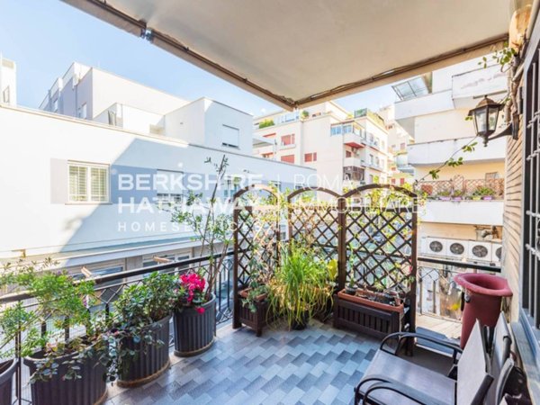 appartamento in vendita a Roma in zona Appio Latino