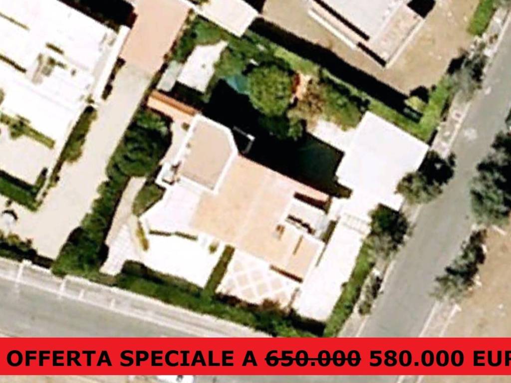 casa indipendente in vendita a Roma in zona Ostiense
