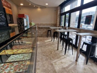 negozio in vendita a Roma in zona Don Bosco