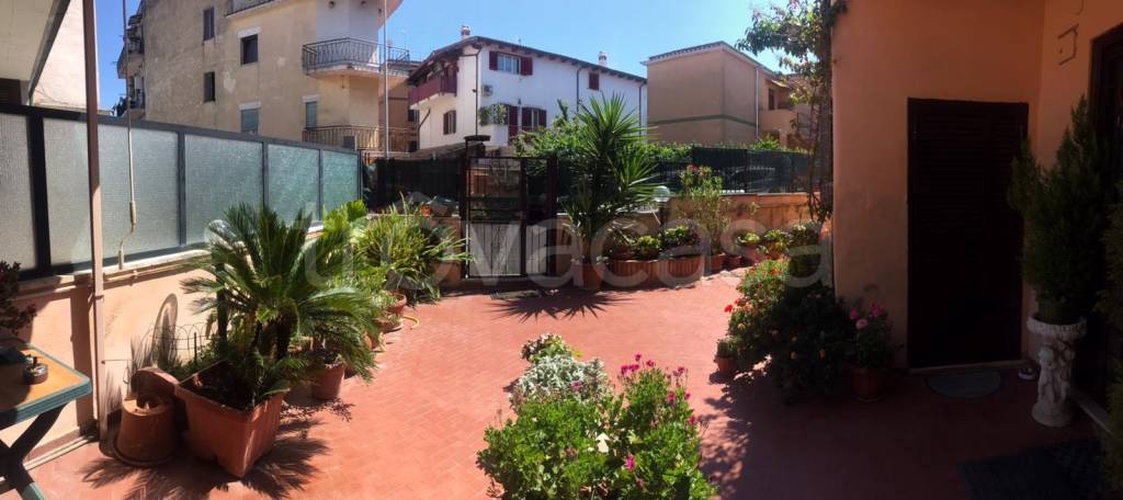 casa indipendente in vendita a Roma in zona Montespaccato