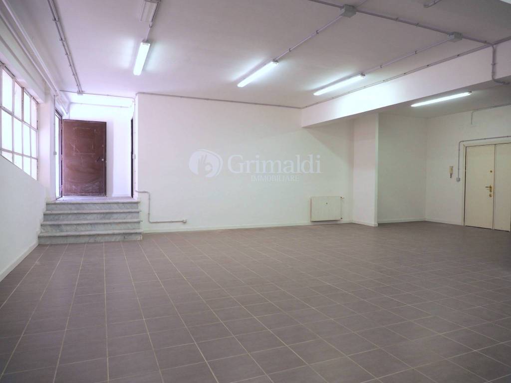 ufficio in vendita a Roma in zona San Saba - Ripa