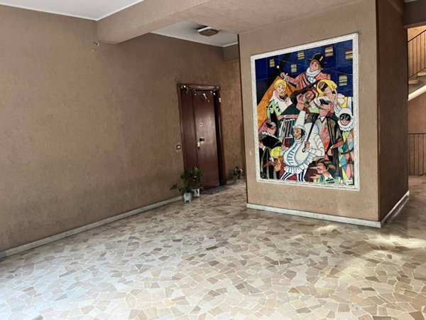 appartamento in vendita a Roma in zona Ostiense