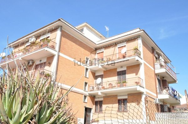 appartamento in vendita a Roma in zona Finocchio
