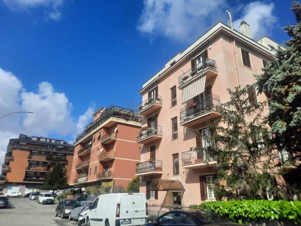 appartamento in vendita a Roma in zona Prenestino-Centocelle