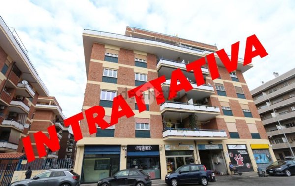 appartamento in vendita a Roma in zona Ostia