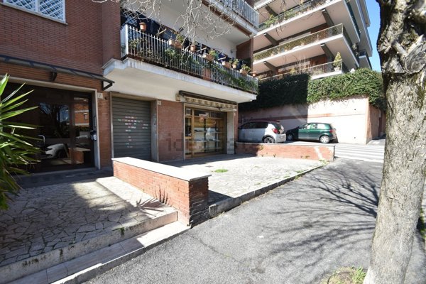 casa indipendente in vendita a Roma in zona Portuense